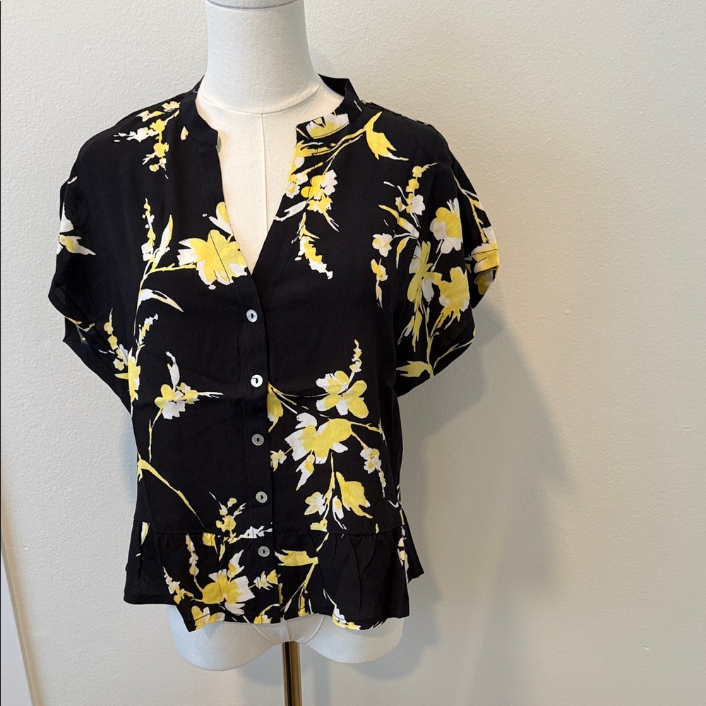 Knotsisters Ryan Top True Romance Floral Peplum Blouse Size Small NWT